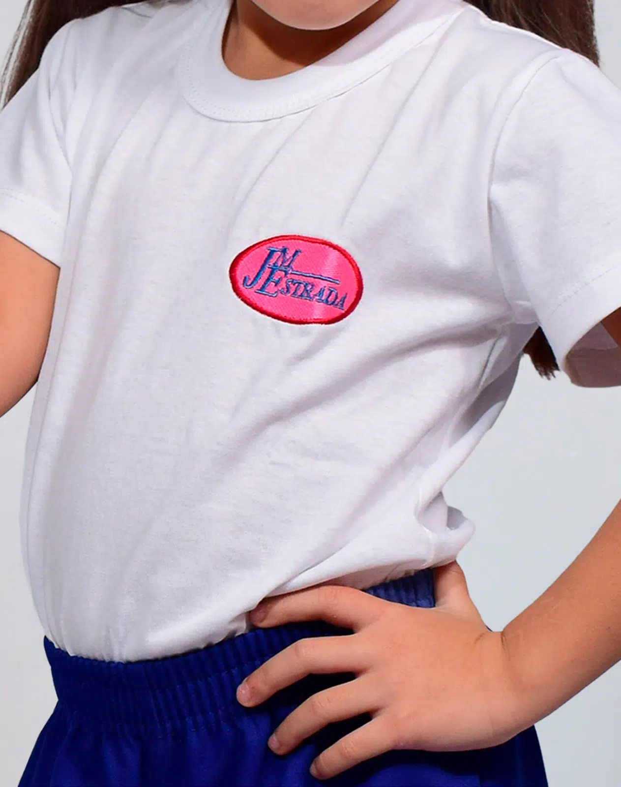 Remera Instituto Estrada Manga Corta Con Bordado Institucional